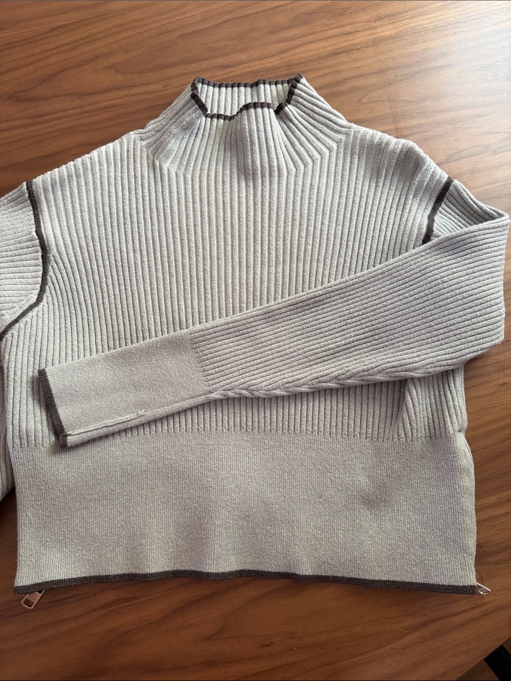 Varley women’s Rib-Knit Mock Neck Sweater in Light Gray with Contrast Trim